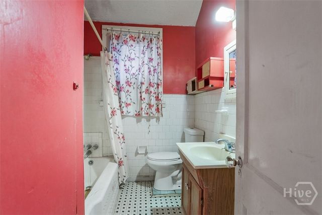 607 Seiler Avenue, Savannah, GA 31405