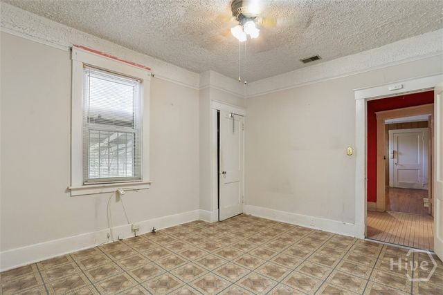 607 Seiler Avenue, Savannah, GA 31405