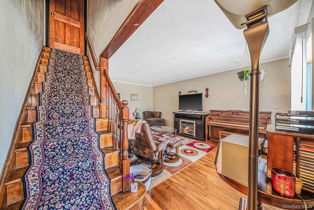 67 Holly Avenue, Hempstead, NY 11550 — photo 2