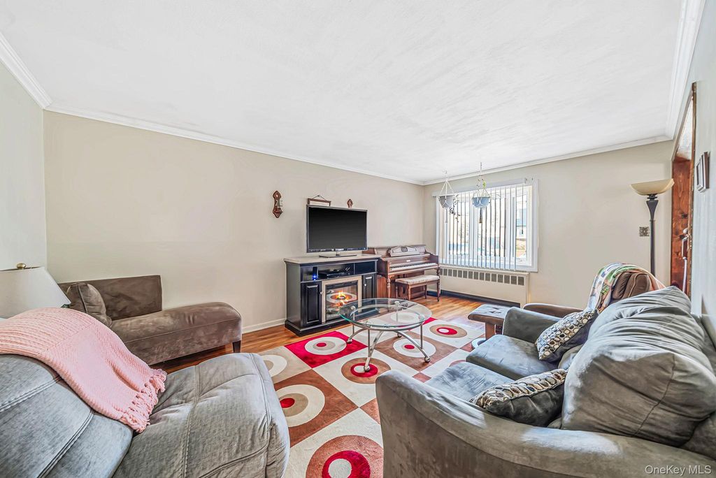 67 Holly Avenue, Hempstead, NY 11550 — photo 5