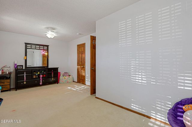 11213 LEO COLLINS Drive, El Paso, TX 79936