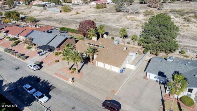 11213 LEO COLLINS Drive, El Paso, TX 79936