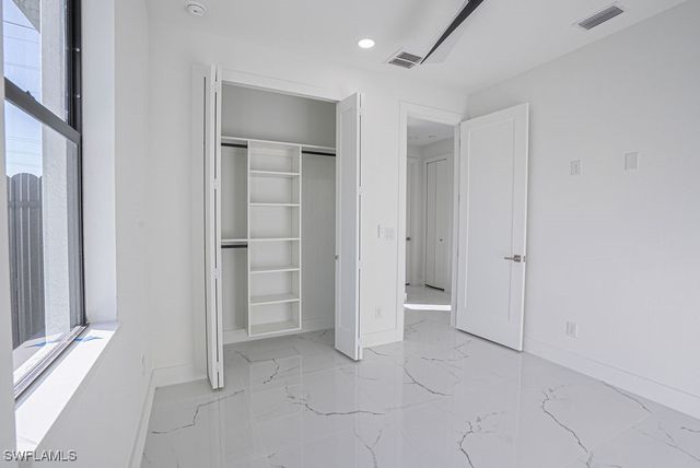 405 Kismet PKWY E, Cape Coral, FL 33909