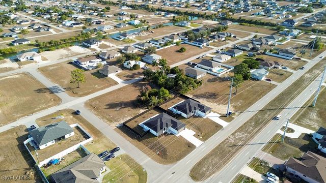405 Kismet PKWY E, Cape Coral, FL 33909