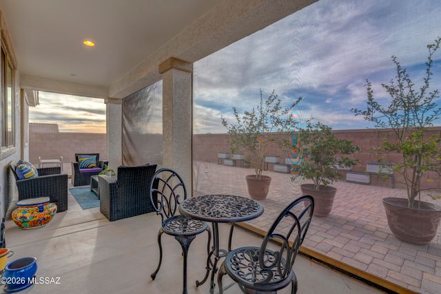 38676 S Running Roses Lane, Tucson, AZ 85739