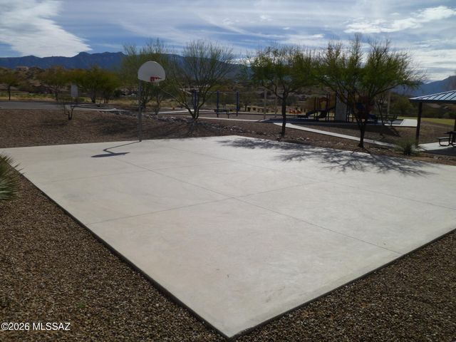 38676 S Running Roses Lane, Tucson, AZ 85739