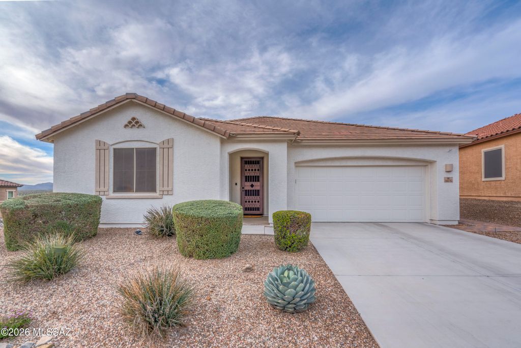 38676 S Running Roses Lane, Tucson, AZ 85739
