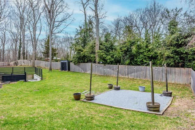 28 Old Cow Path, Miller Place, NY 11764