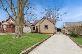 2816 50th Street, Des Moines, IA 50310