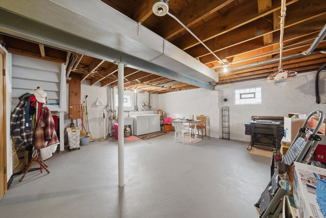 5142 S Lockwood Avenue, Chicago, IL 60638