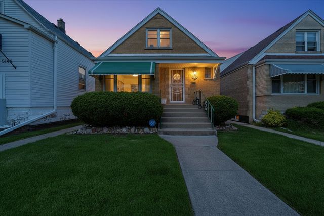5142 S Lockwood Avenue, Chicago, IL 60638