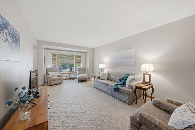 5142 S Lockwood Avenue, Chicago, IL 60638