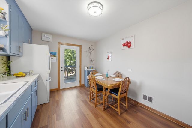 5142 S Lockwood Avenue, Chicago, IL 60638