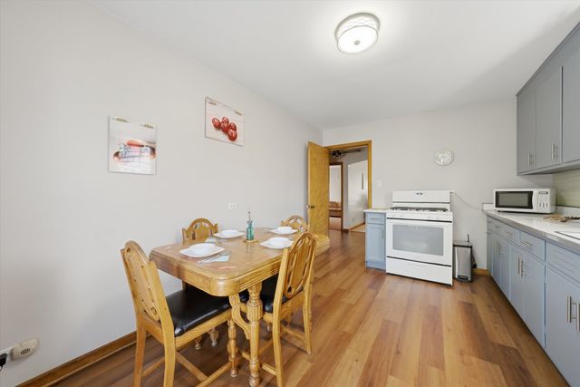 5142 S Lockwood Avenue, Chicago, IL 60638