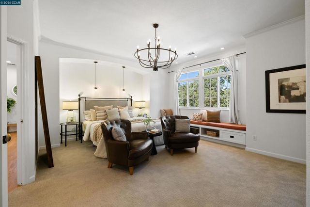 101 La Bolsa Rd, Walnut Creek, CA 94598
