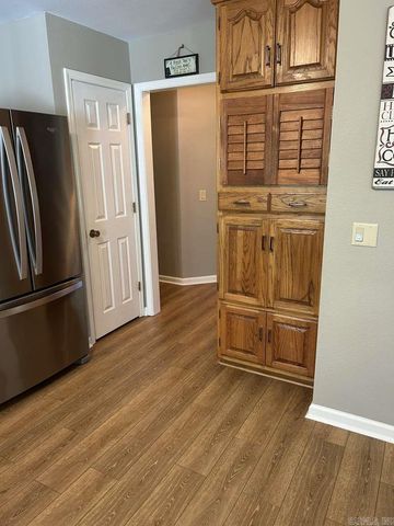 45 Levantino Drive, Hot Springs Village, AR 71909