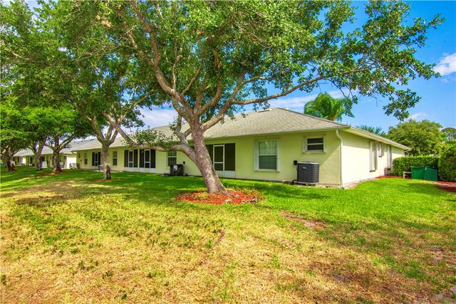 996 S Easy Street, Sebastian, FL 32958