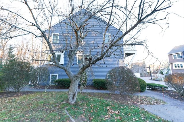 101 South Ave 301, Attleboro, MA 02703