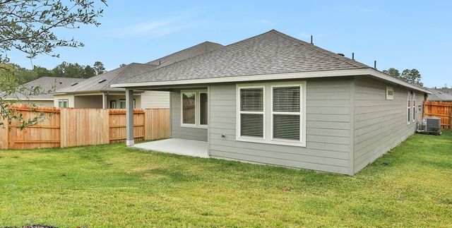 18612 Hillswood Drive, Conroe, TX 77316