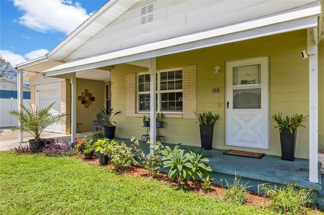 304 W LAKE AVENUE, Auburndale, FL 33823