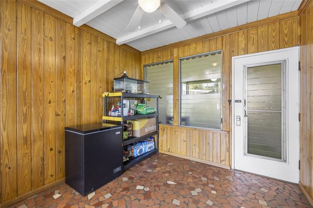 304 W LAKE AVENUE, Auburndale, FL 33823