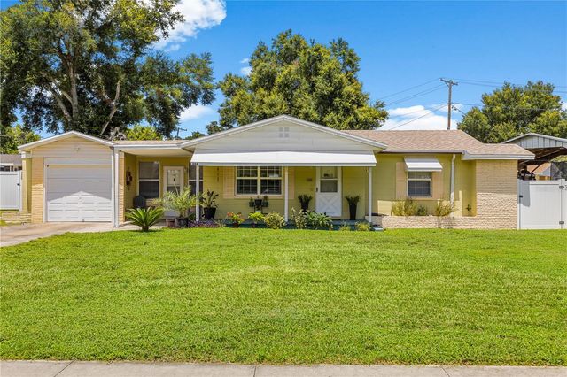 304 W LAKE AVENUE, Auburndale, FL 33823