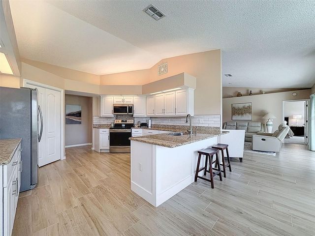 9428 APPLE DUMPLING COURT, Weeki Wachee, FL 34613