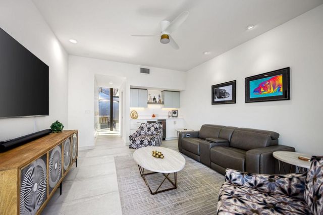 78021 Lago Drive, La Quinta, CA 92253