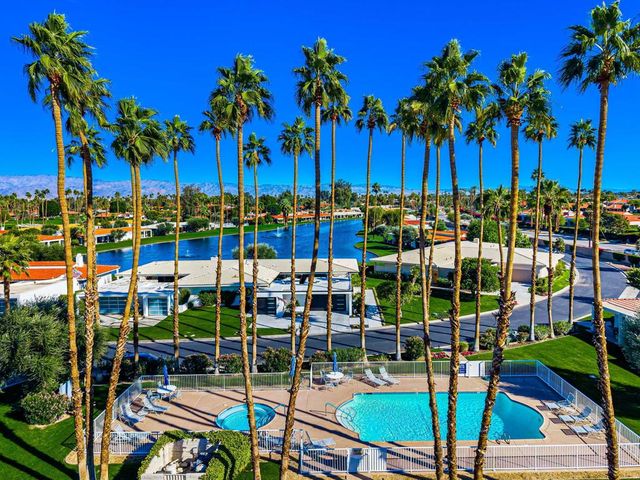 78021 Lago Drive, La Quinta, CA 92253