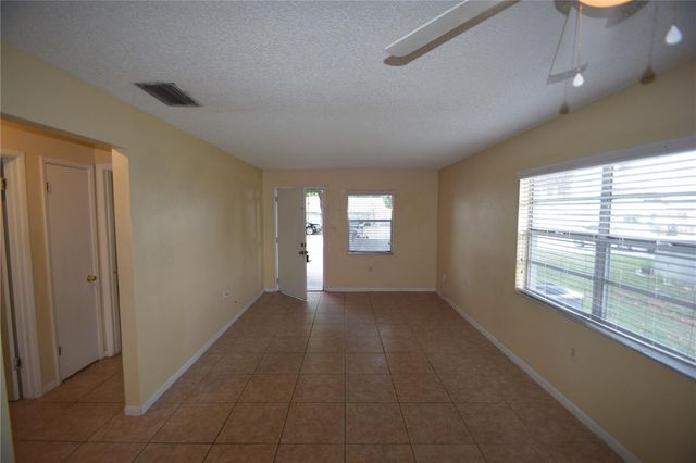 830 SHIRLEY ANN TRAIL 830, Lakeland, FL 33809