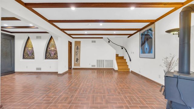 435 Lee Street, Iowa City, IA 52246