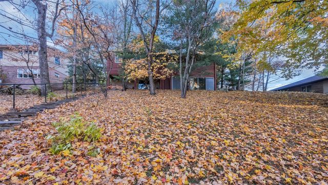 435 Lee Street, Iowa City, IA 52246
