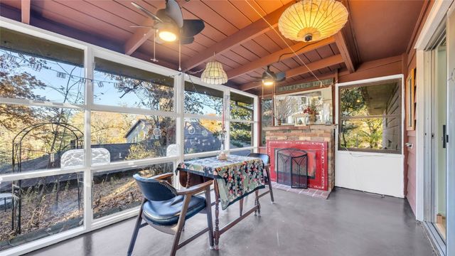 435 Lee Street, Iowa City, IA 52246