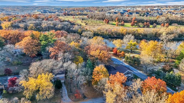 435 Lee Street, Iowa City, IA 52246