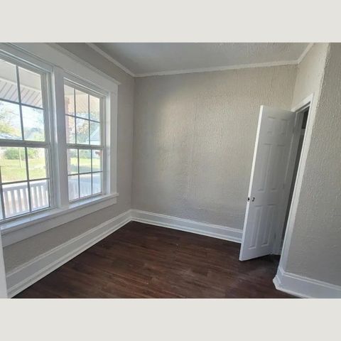 1712 S G Street, Fort Smith, AR 72901