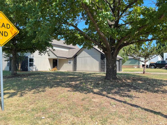2424 S 137th East East Avenue, Tulsa, OK 74134