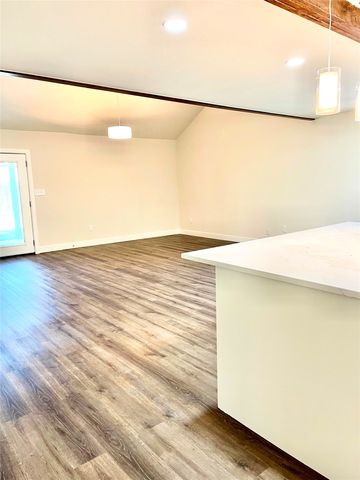 2424 S 137th East East Avenue, Tulsa, OK 74134