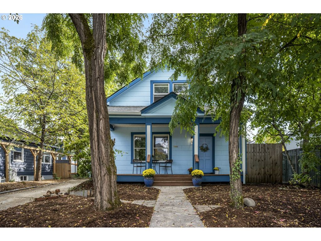 7604 Se WOODSTOCK Blvd, Portland, OR 97206