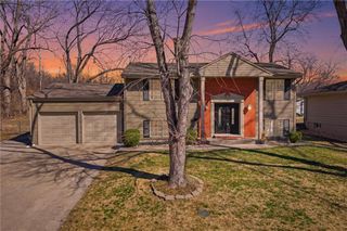 7948 NE 56th Street, Kansas City, MO 64119