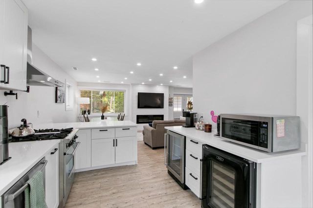 539 Highland Road, Williams Bay, WI 53191