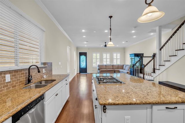 1423 Colorado Street, Houston, TX 77007