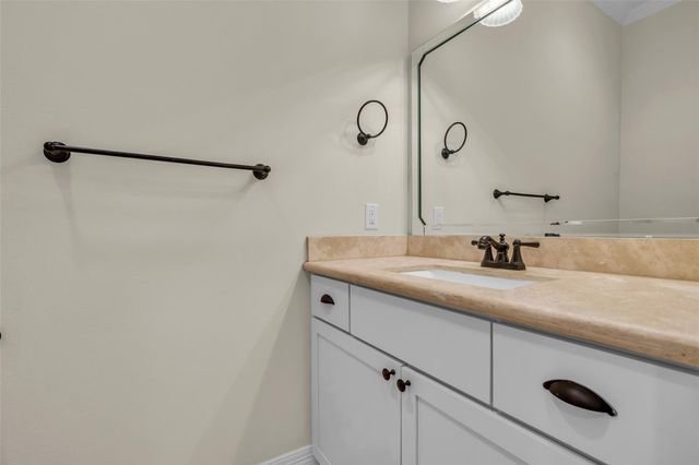 1423 Colorado Street, Houston, TX 77007