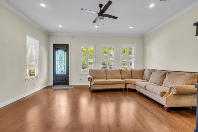 1423 Colorado Street, Houston, TX 77007