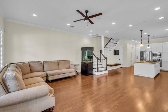 1423 Colorado Street, Houston, TX 77007
