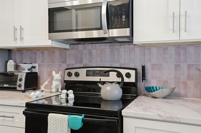 9143 LINGROVE ROAD, Weeki Wachee, FL 34613
