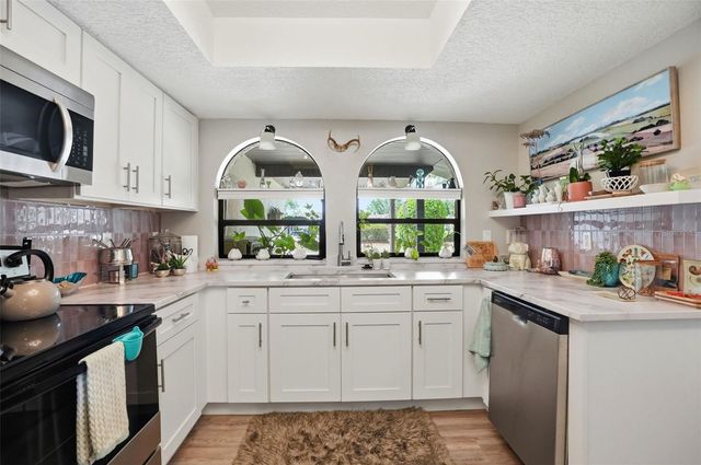 9143 LINGROVE ROAD, Weeki Wachee, FL 34613