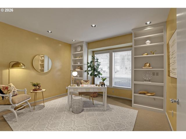 700 Sw 67TH Pl, Portland, OR 97225