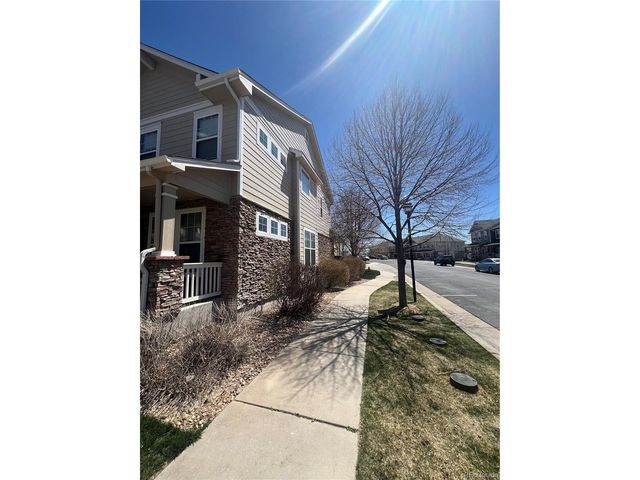22821 E Briarwood Pl, Aurora, CO 80016