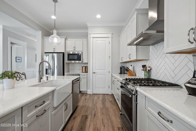 3726 White Cliffs Drive, Castle Hayne, NC 28429