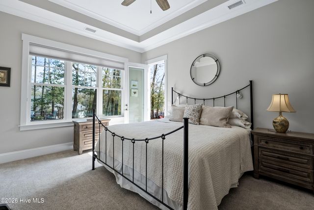 3726 White Cliffs Drive, Castle Hayne, NC 28429